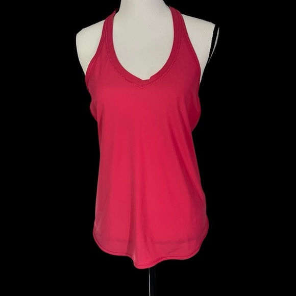 Lululemon tank - Picture 1 of 8